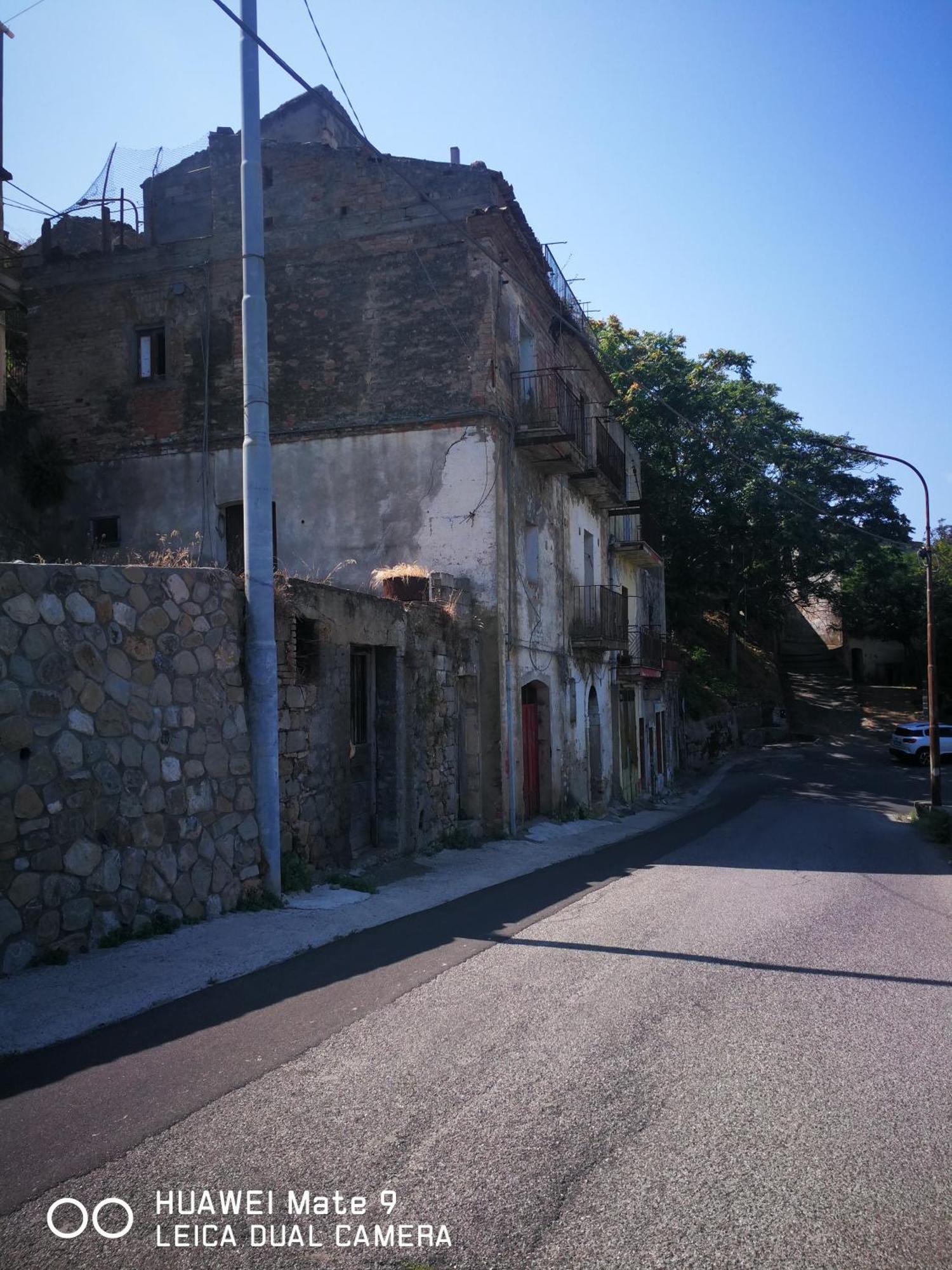 Casa Vacanze Isabella Aliano Exterior photo